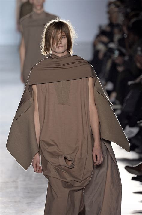 nude mens outfit|Rick Owens Full Frontal Nudity Bares All At Paris Mens Fashion。